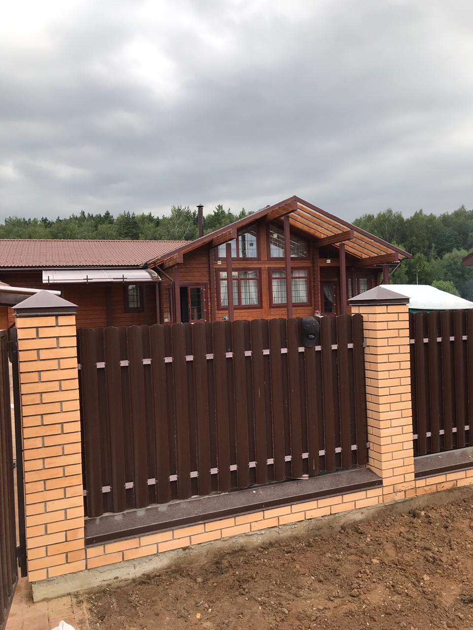 КП "Лес и река" -  Дом из клееного бруса 260 м.кв.,баня из сухого бруса , гараж из газосиликатных блоков под ключ!