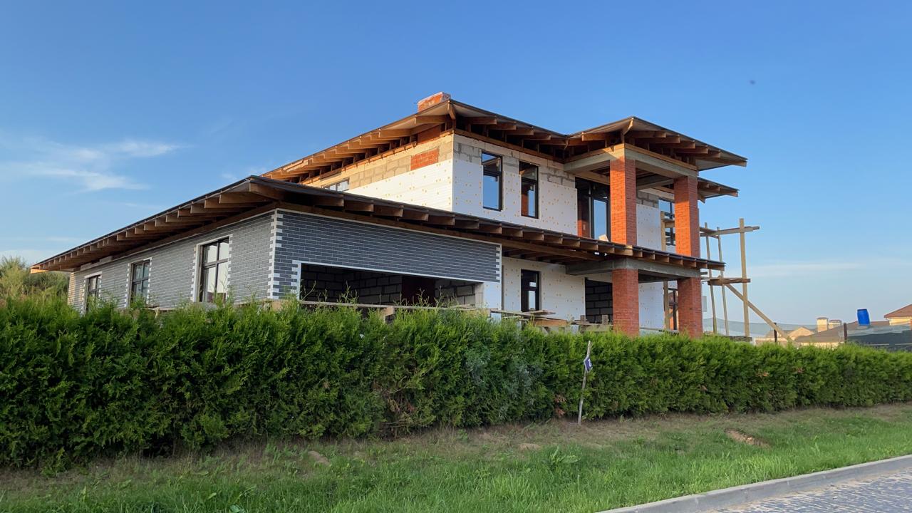 Строительство коттеджа в стиле Райта 434 м. кв. 4 спальни, 5 санузлов.