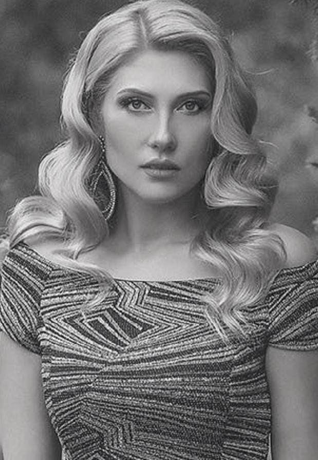 Юлия Мелкозерова