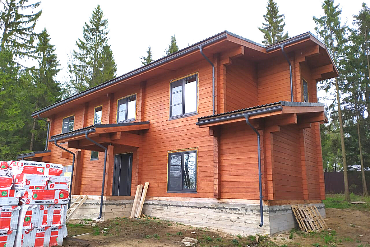 Дом 362 м.кв.,клееный брус 205,230 мм.,КП Аква Форест, Дмитровский район.